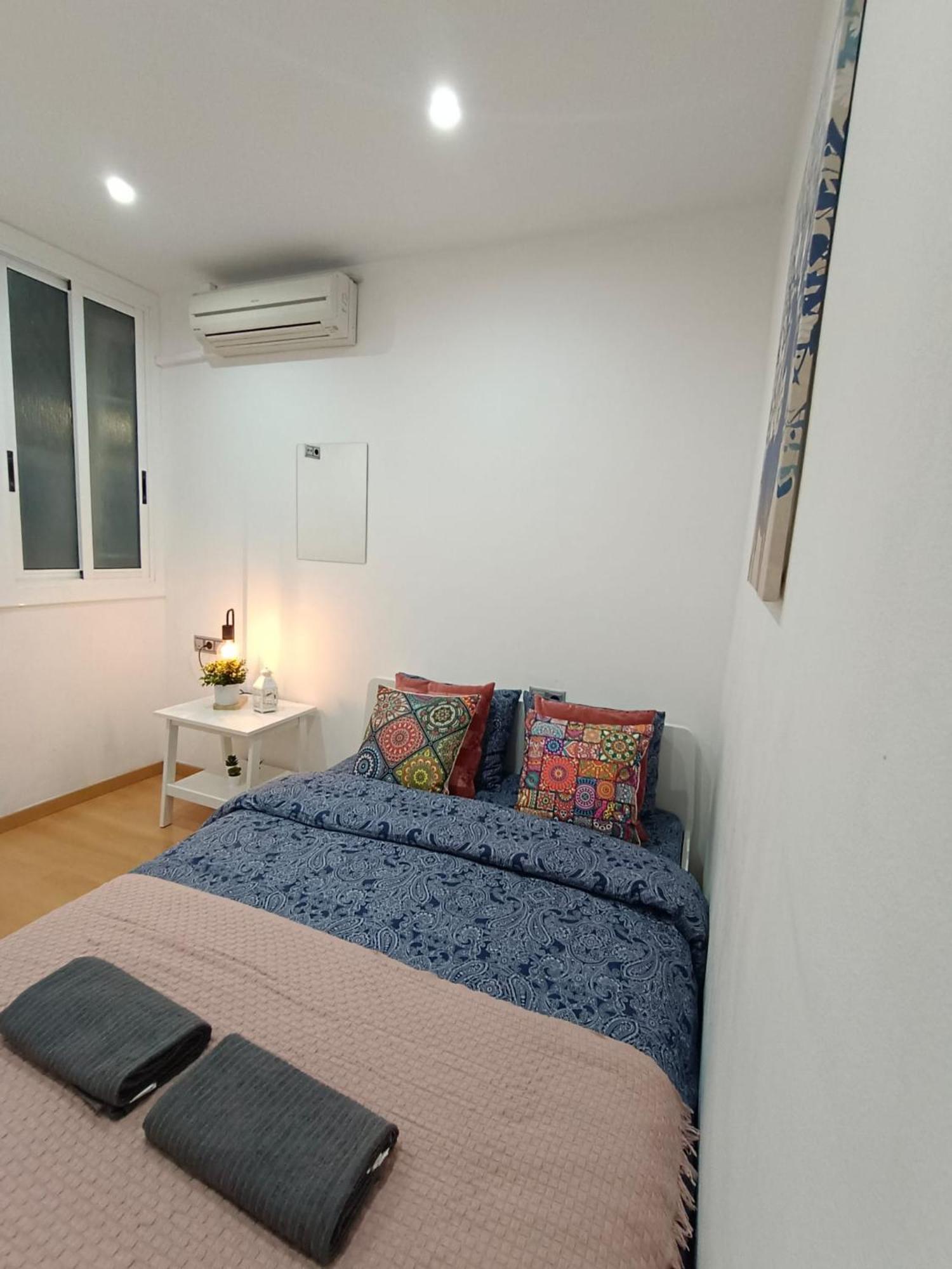 Habitacion Doble En Eixample Barcelona Exterior photo
